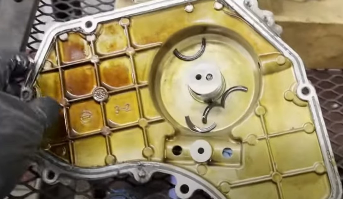 Photo from YouTube'r (not our engine)